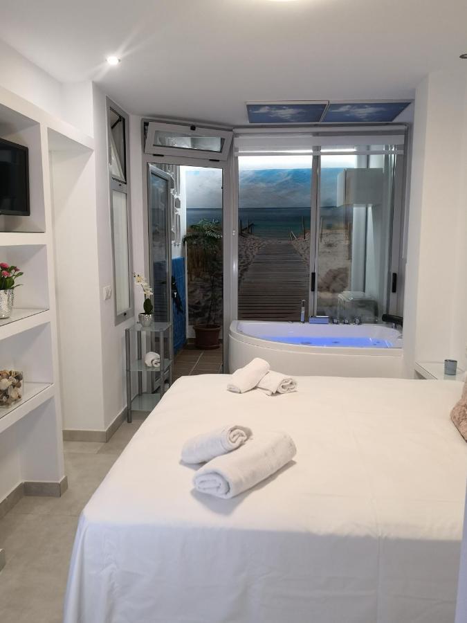 Blue Horizon Luxury Apartment Nerja Exteriör bild