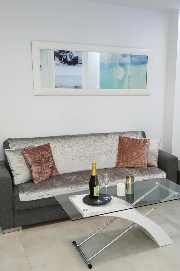 Blue Horizon Luxury Apartment Nerja Exteriör bild