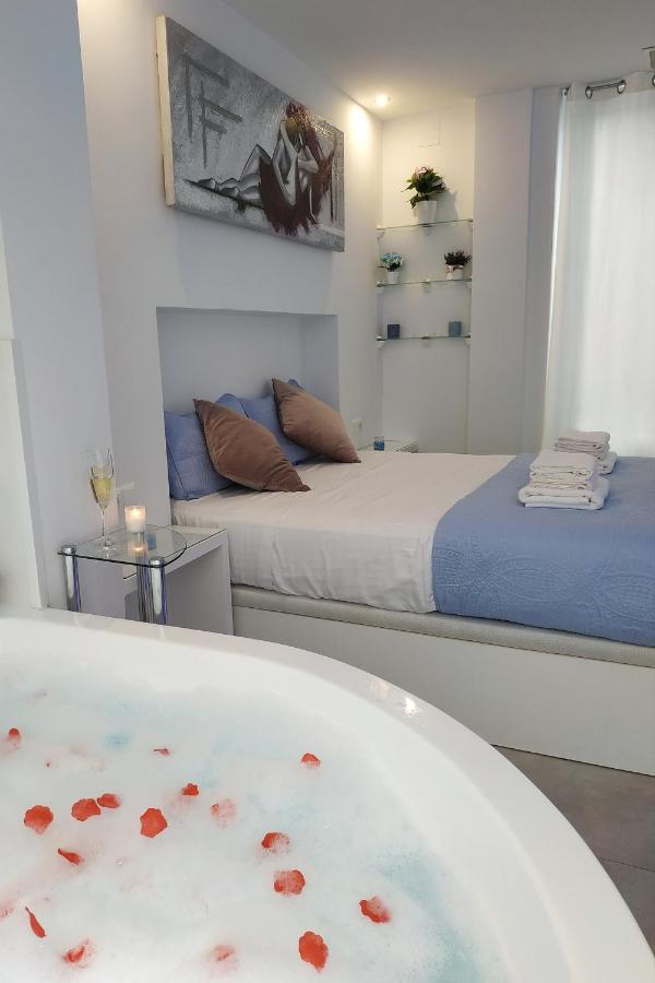 Blue Horizon Luxury Apartment Nerja Exteriör bild
