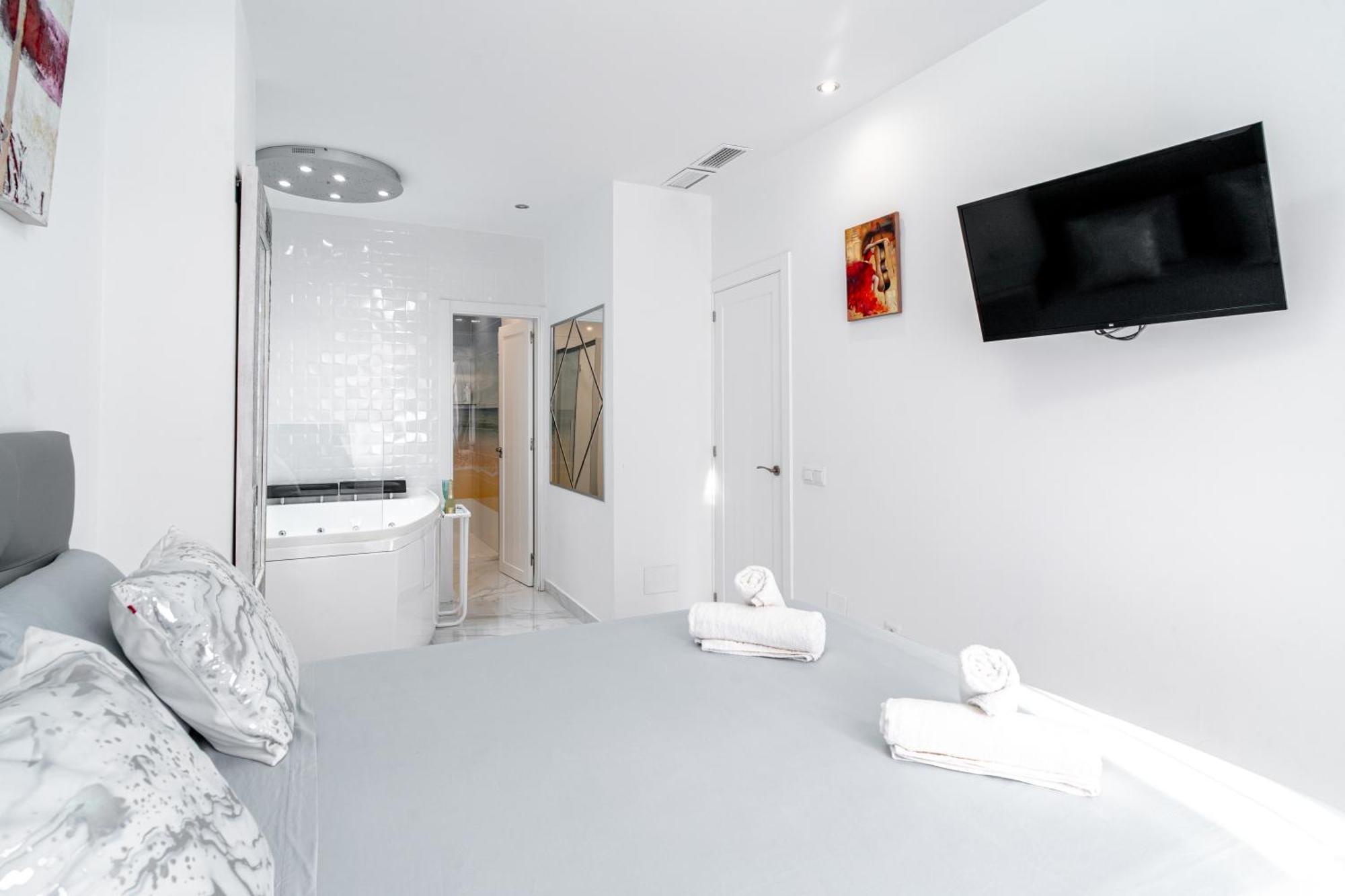 Blue Horizon Luxury Apartment Nerja Exteriör bild