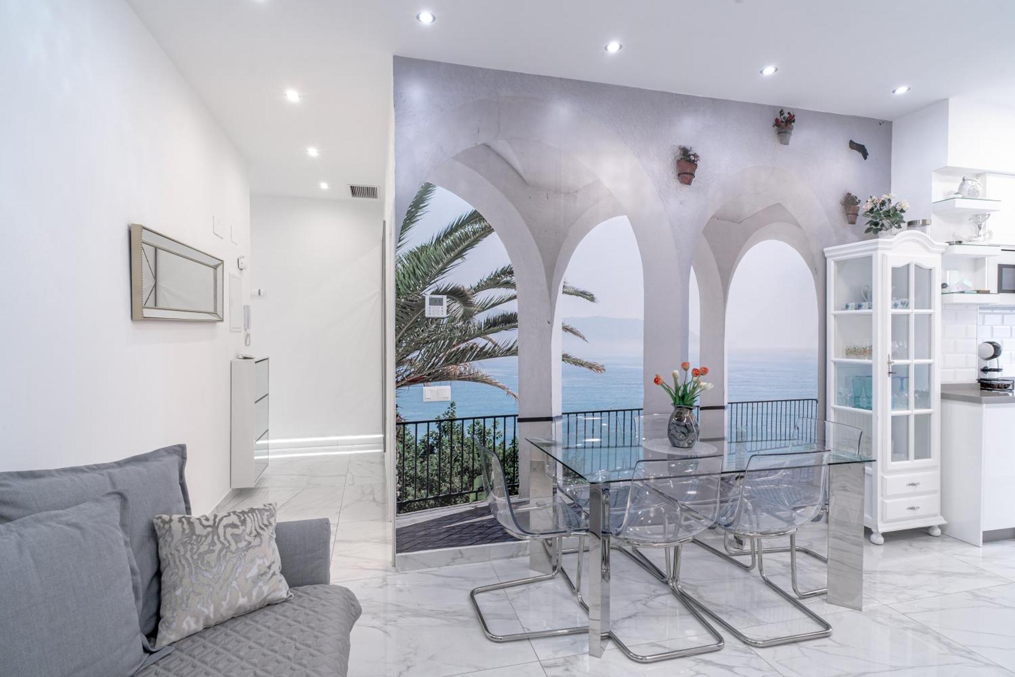 Blue Horizon Luxury Apartment Nerja Exteriör bild