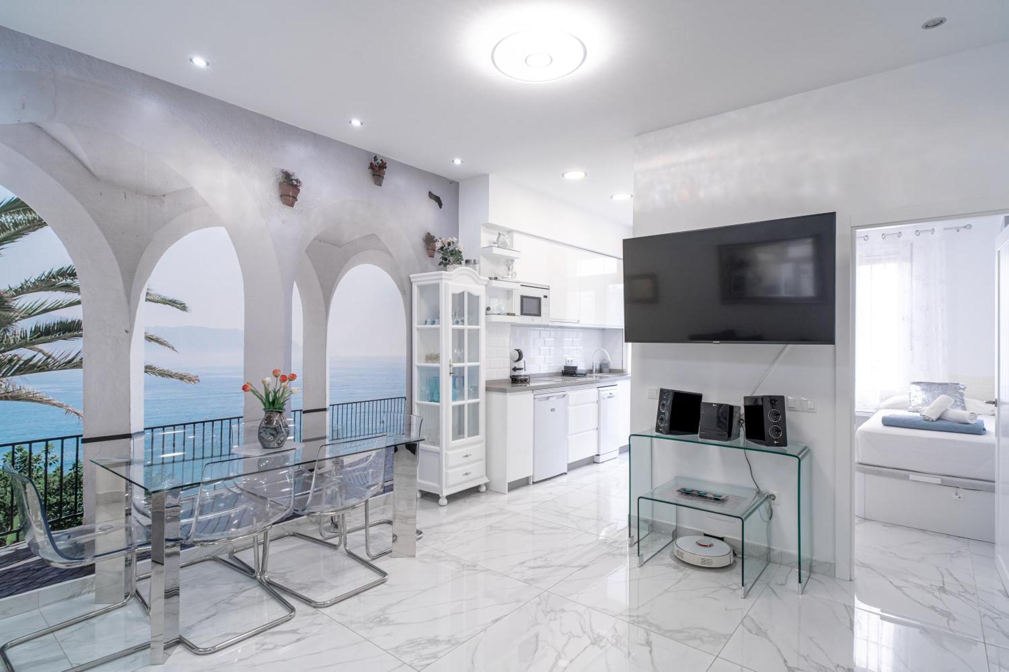 Blue Horizon Luxury Apartment Nerja Exteriör bild